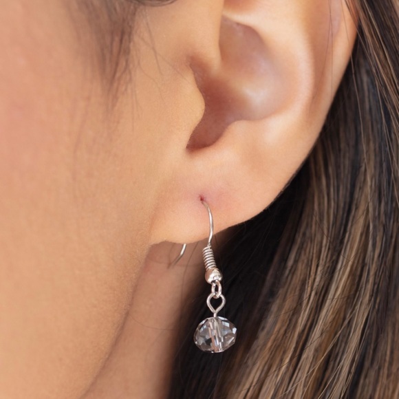 Crystal necklace - Picture 3 of 3